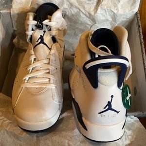 Never Worn (BNWB) Air Jordan 6 Retro CT8529141 Mens Size 9.5 Euro 43
